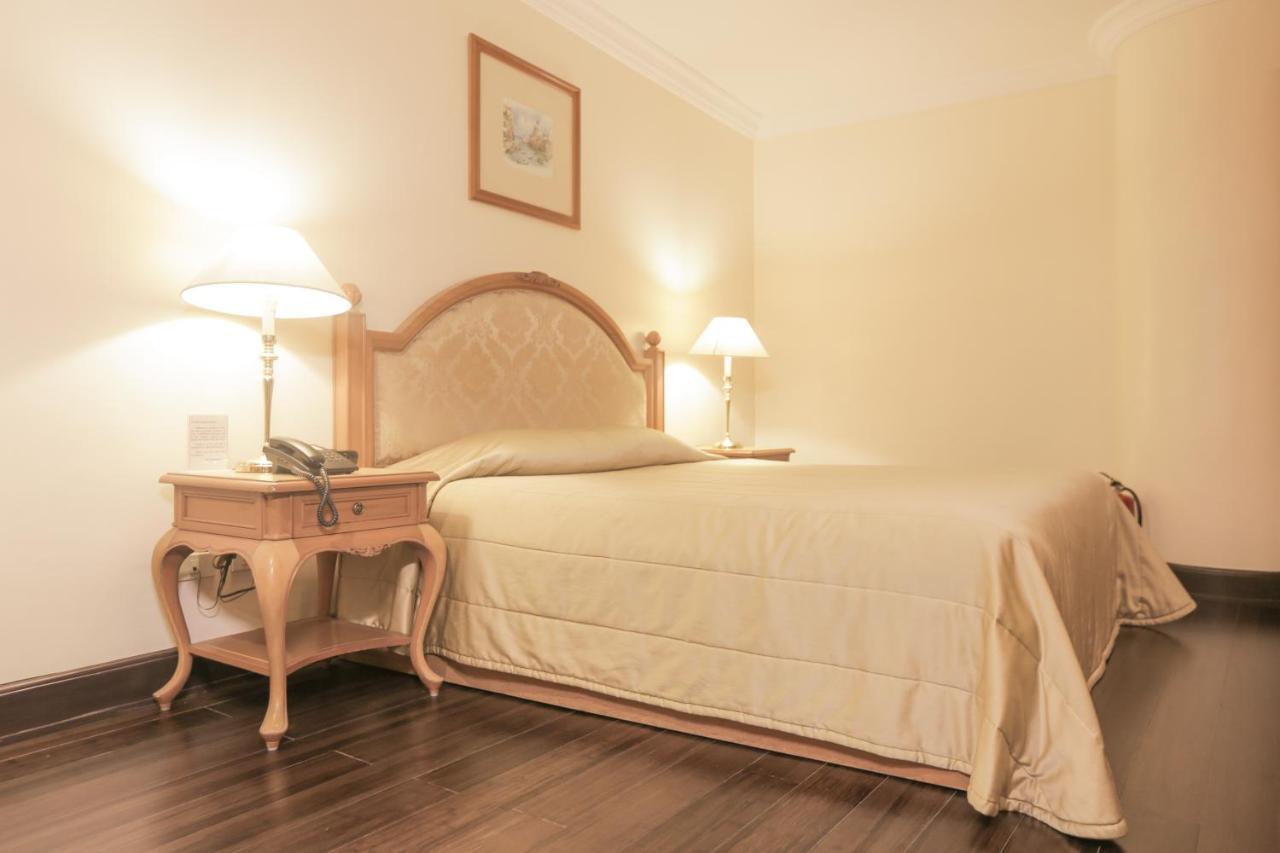 The Grand Dame Hotel Iloilo City Dış mekan fotoğraf