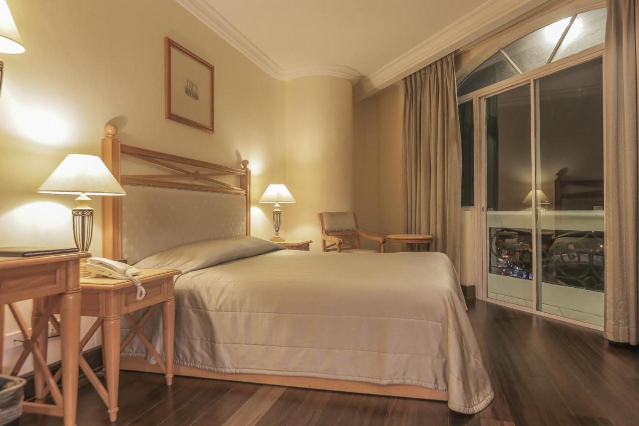 The Grand Dame Hotel Iloilo City Dış mekan fotoğraf
