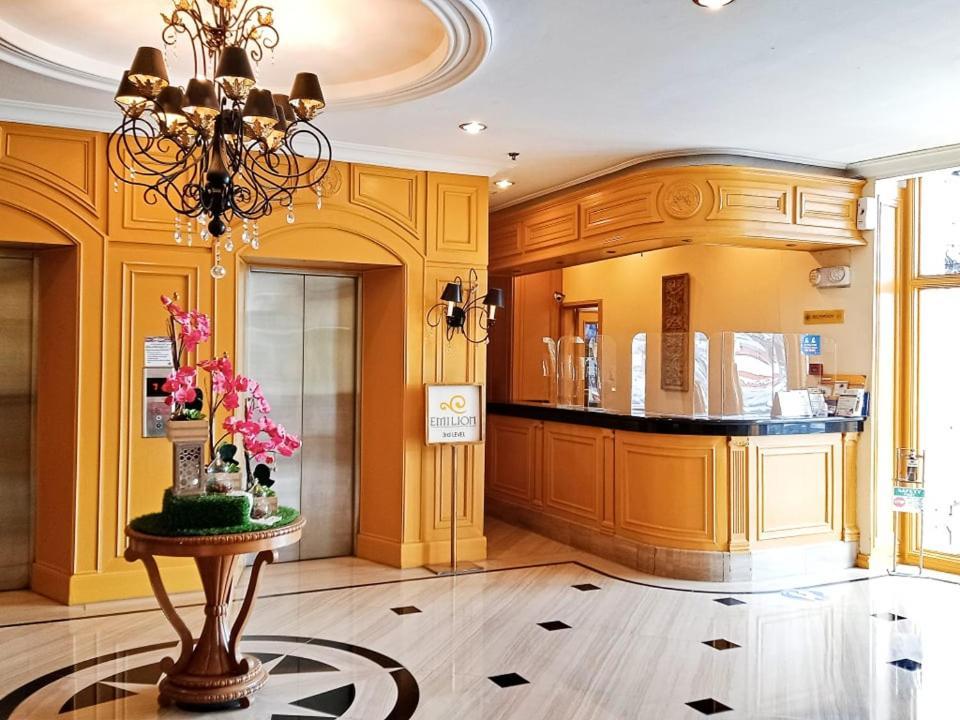 The Grand Dame Hotel Iloilo City Dış mekan fotoğraf